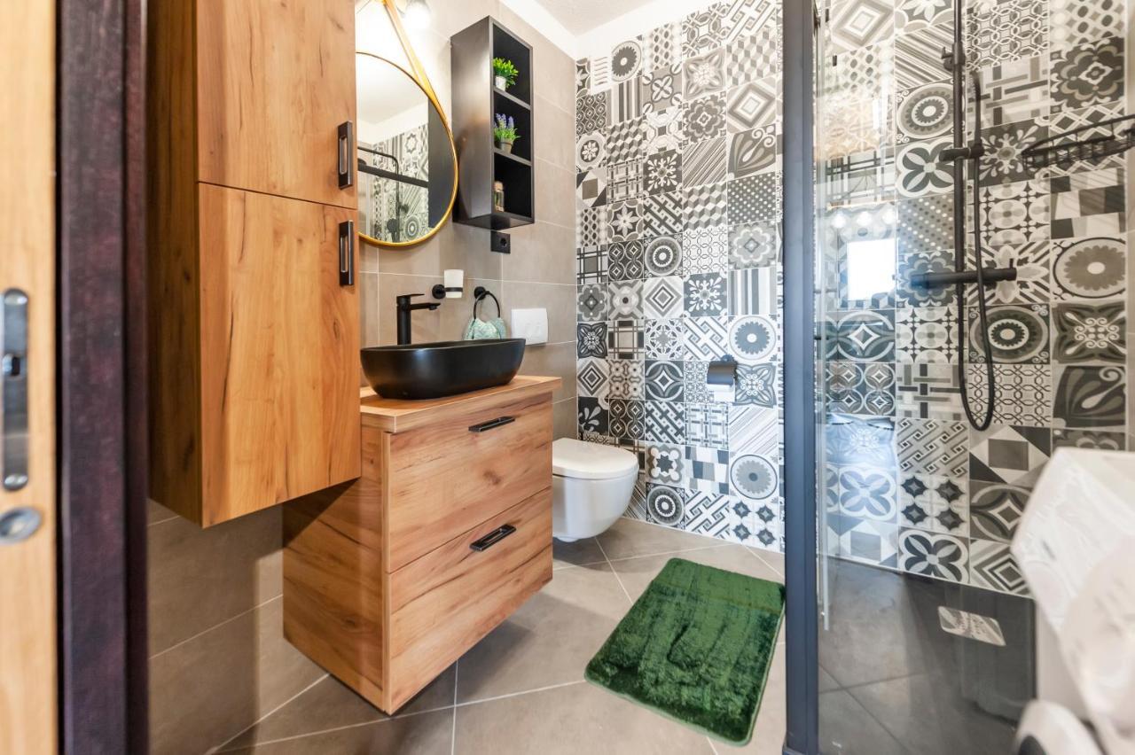 Apartman Ivona Apartment *